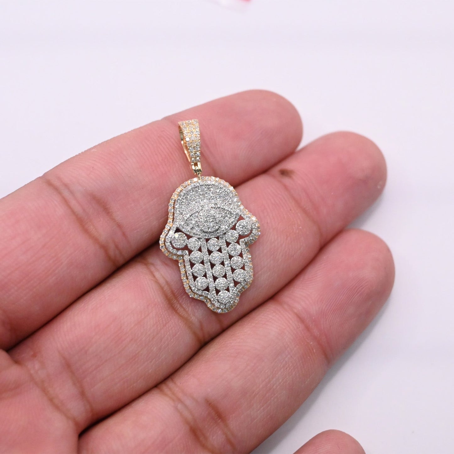 10K Gold Diamond Hamsa Pendant 1.00CT