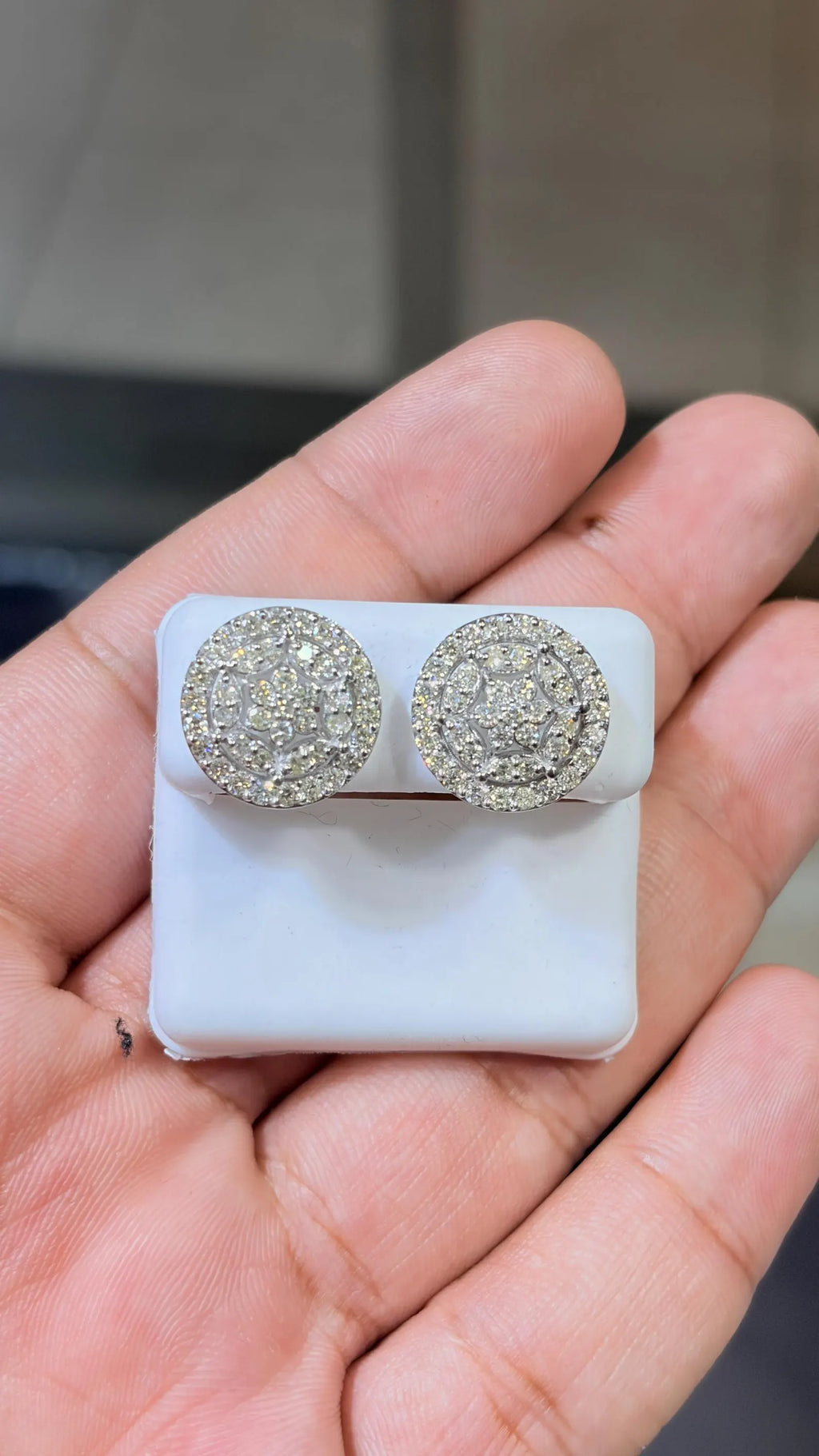 10K White Gold Diamond 2.00 CTW Earring