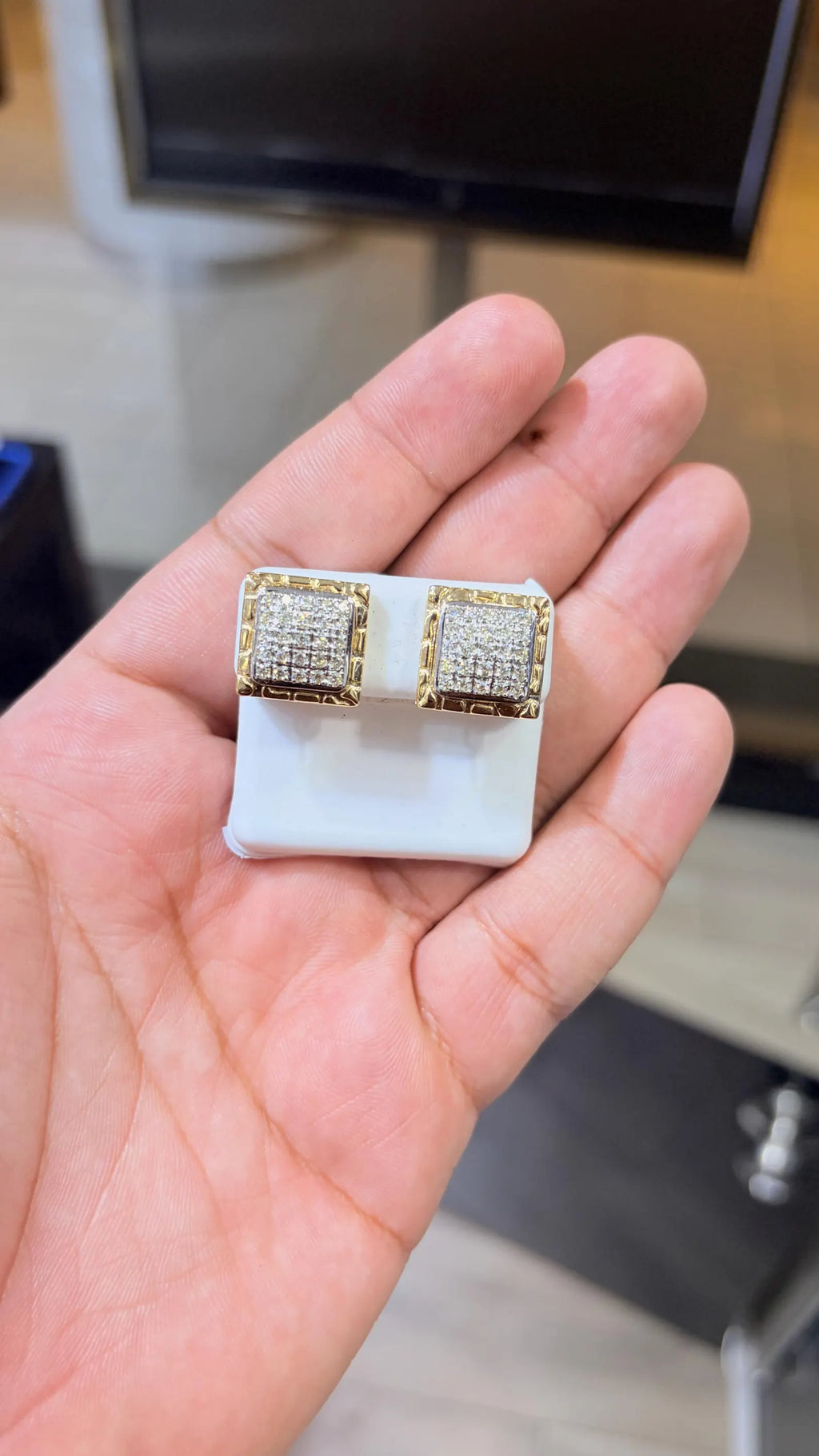 10K Gold Diamond 1.00 CTW Two Tone Earring