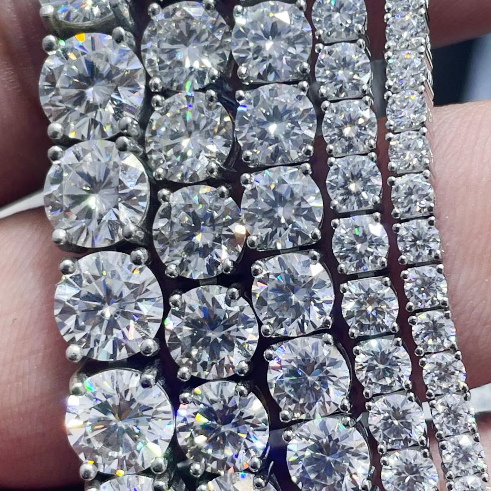 VVS Tennis Bracelet Round Moissanites in 925 Sterling Silver (All Sizes)