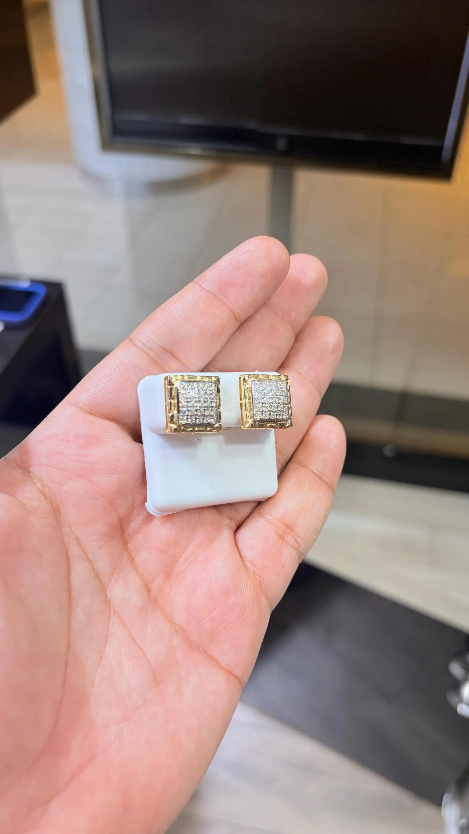 10K Gold Diamond 1.00 CTW Two Tone Earring