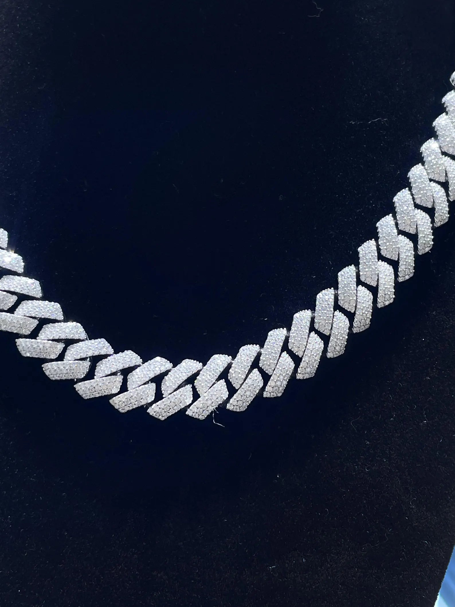 Iced Out Cuban Link Moissanite Chain [22.37CTW] in 925 Sterling Silver
