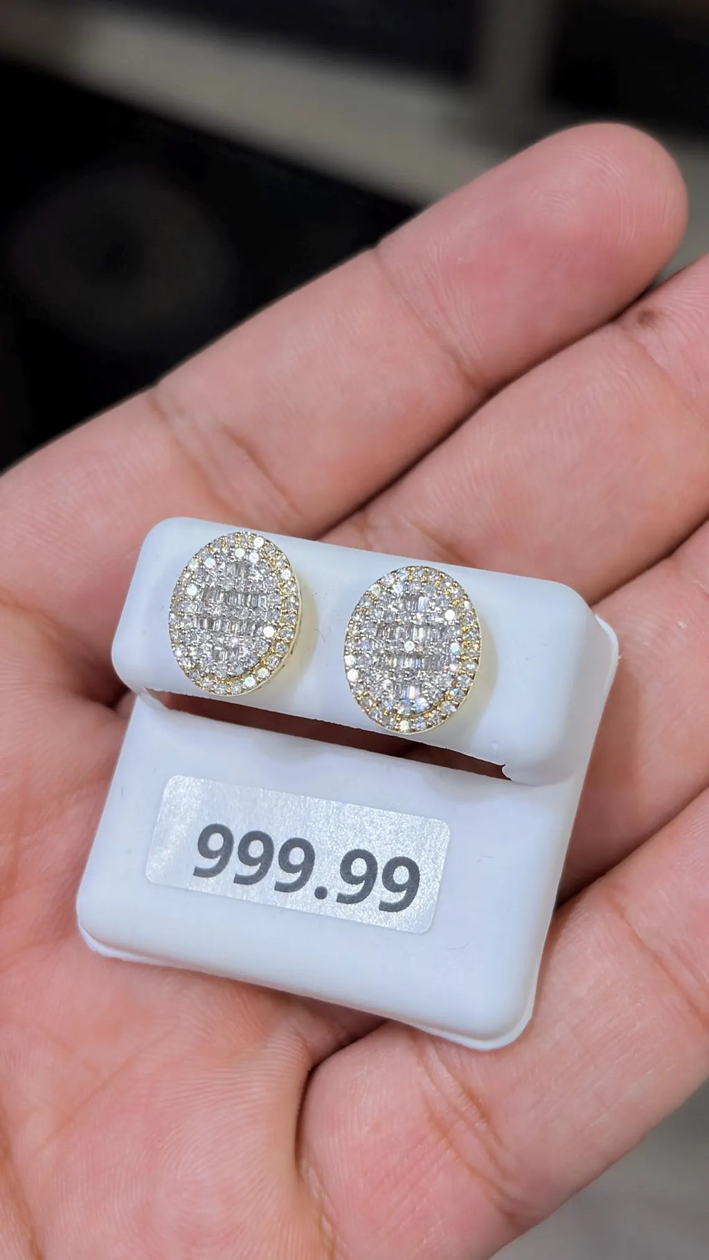 10K Gold Two Tone Diamond 1.00 CTW Oval Earring
