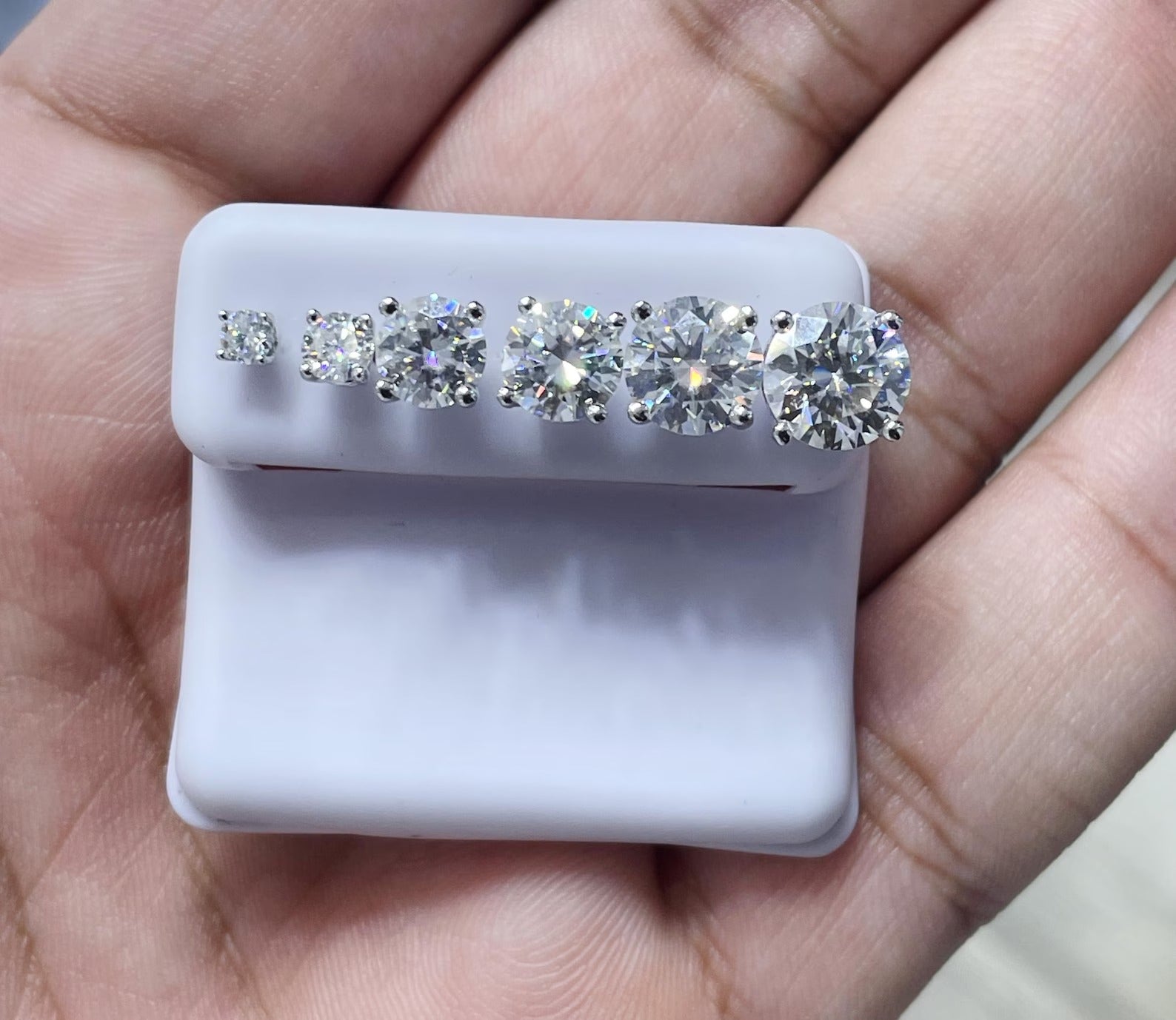 Round Solitaire Moissanite Stud Earrings 925 Sterling Silver