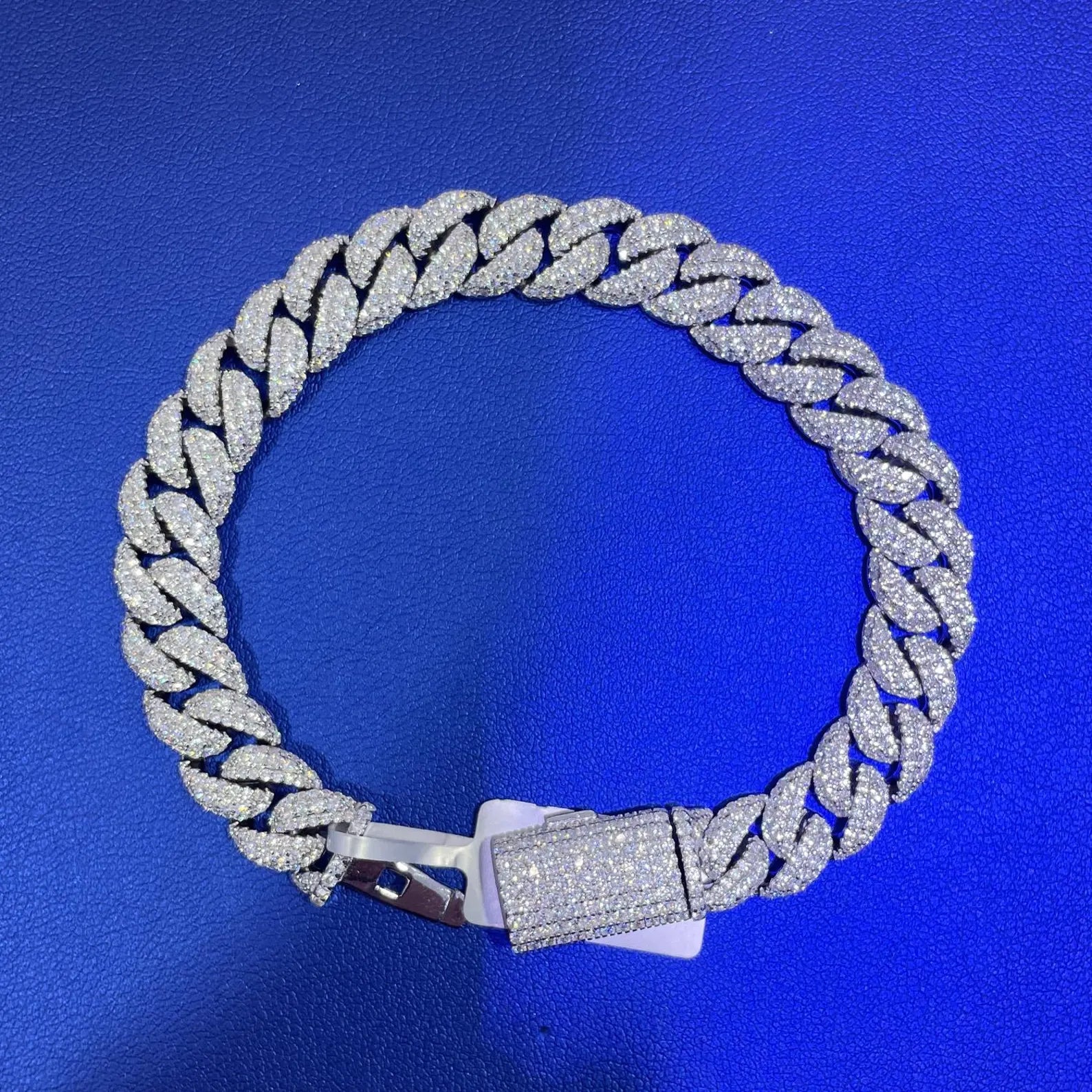 Round Cuban Link Bracelet [8.30 CTW] Moissanites in 925 Sterling Silver