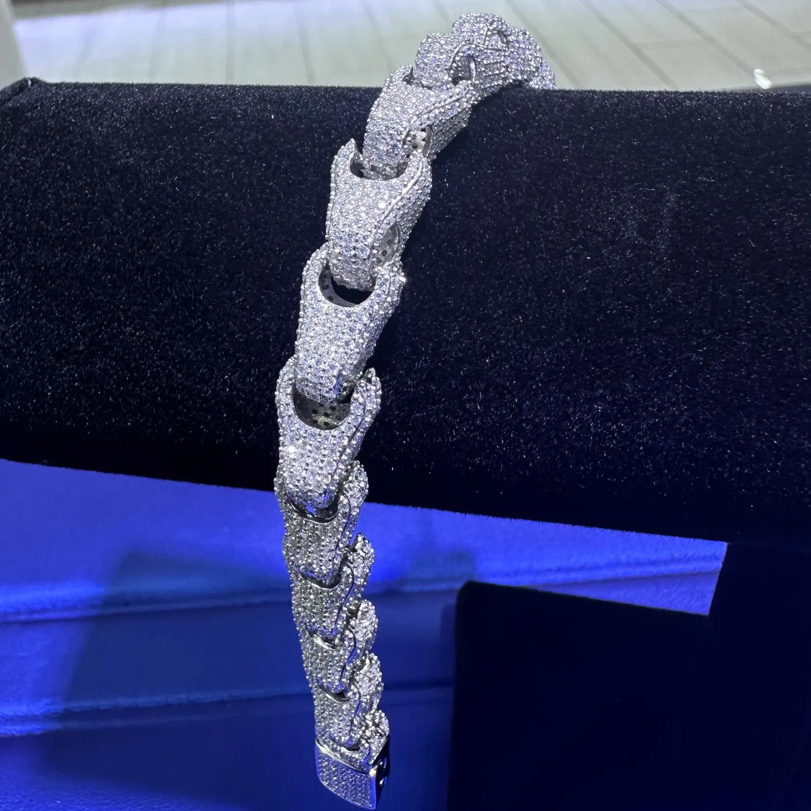 Rolo Iced Out Bracelet [17.21 CTW] Moissanites in 925 Sterling Silver