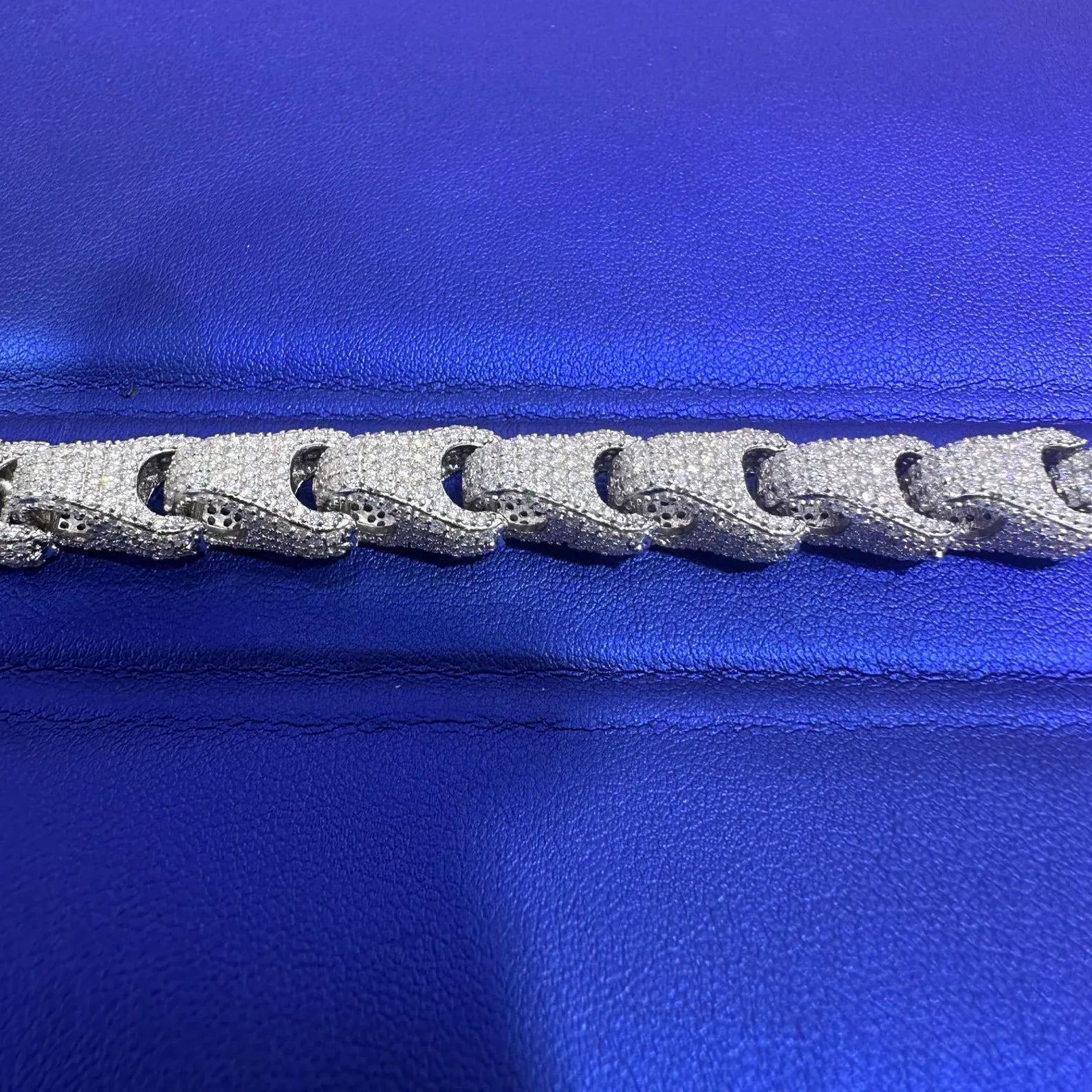 Rolo Iced Out Bracelet [17.21 CTW] Moissanites in 925 Sterling Silver