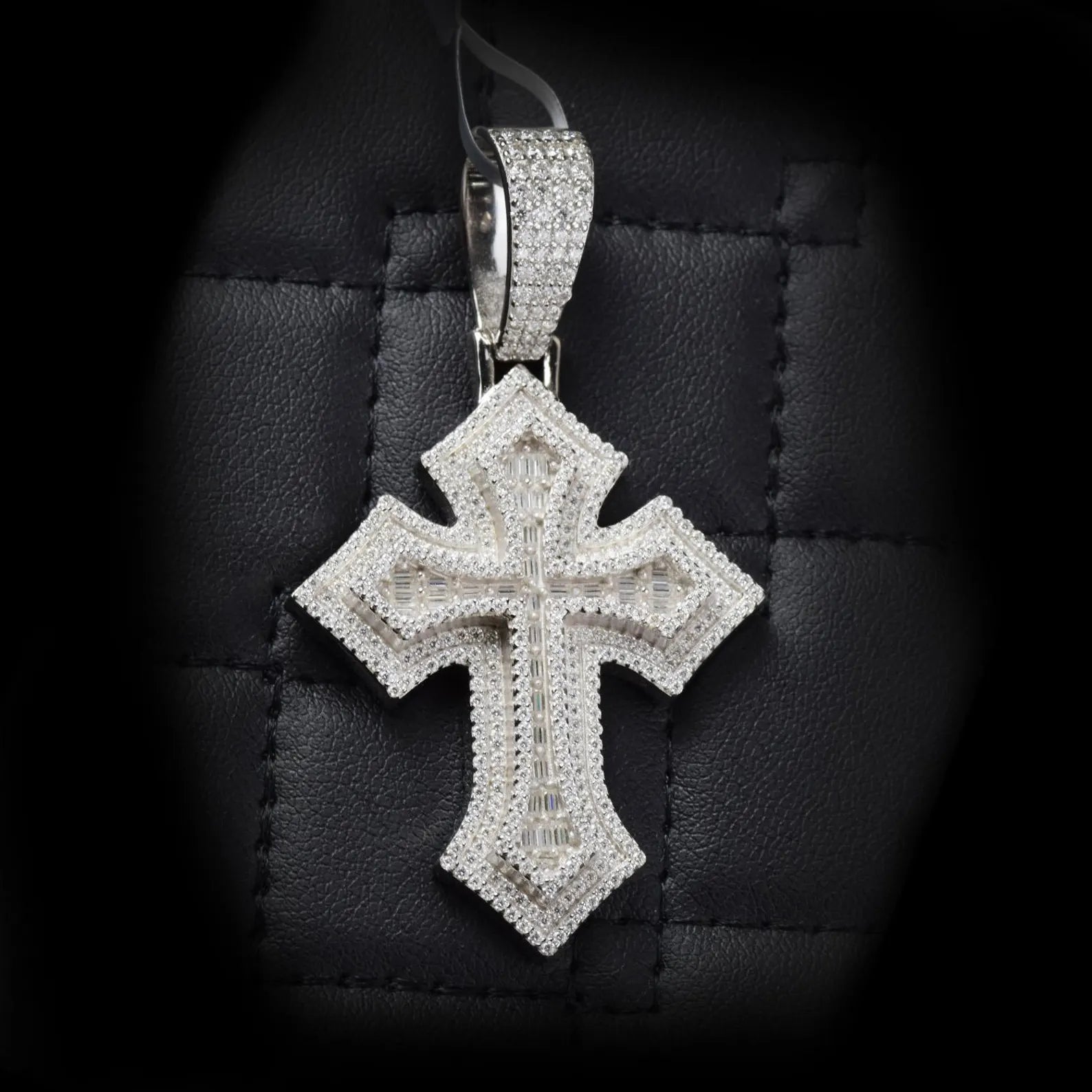 Cross Pendant VVS1 Moissanite [3 CTW] 925 Sterling Silver