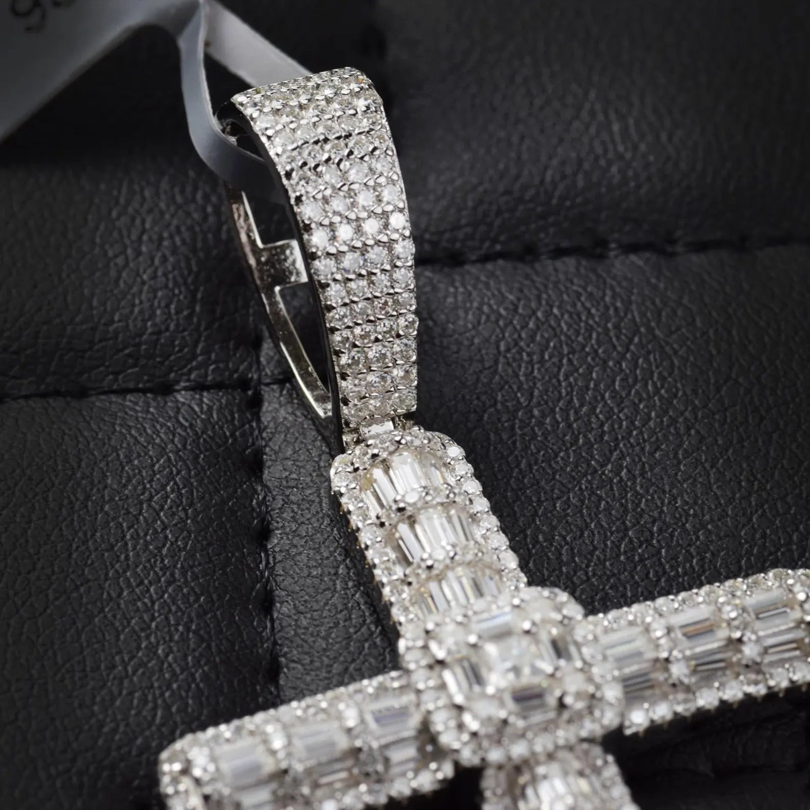 Iced Out Cross Pendant VVS1 Moissanite [3.56 CTW] 925 Sterling Silver