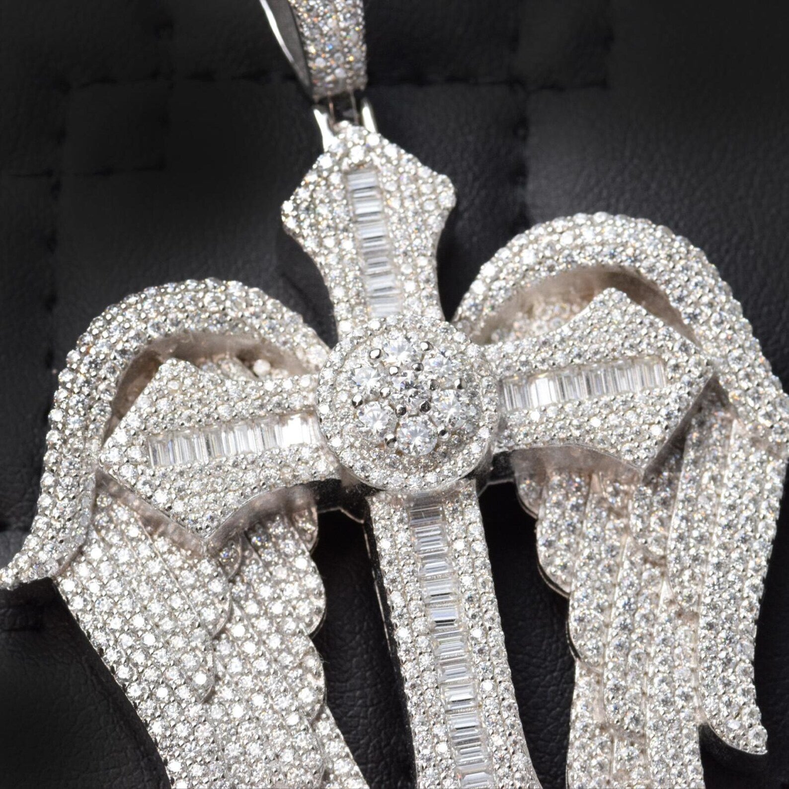 Memory Charm Picture Pendant VVS1 Moissanite [8.26 CTW] 925 Sterling Silver