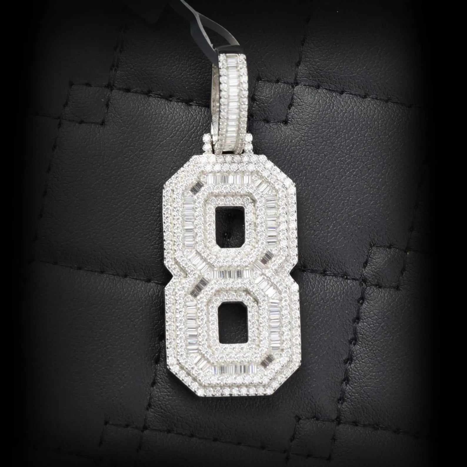 Number 8 VVS1 Moissanite [3.67 CTW] 925 Sterling Silver