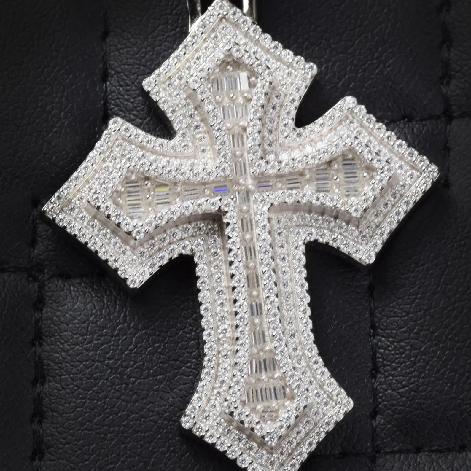 Cross Pendant VVS1 Moissanite [3 CTW] 925 Sterling Silver