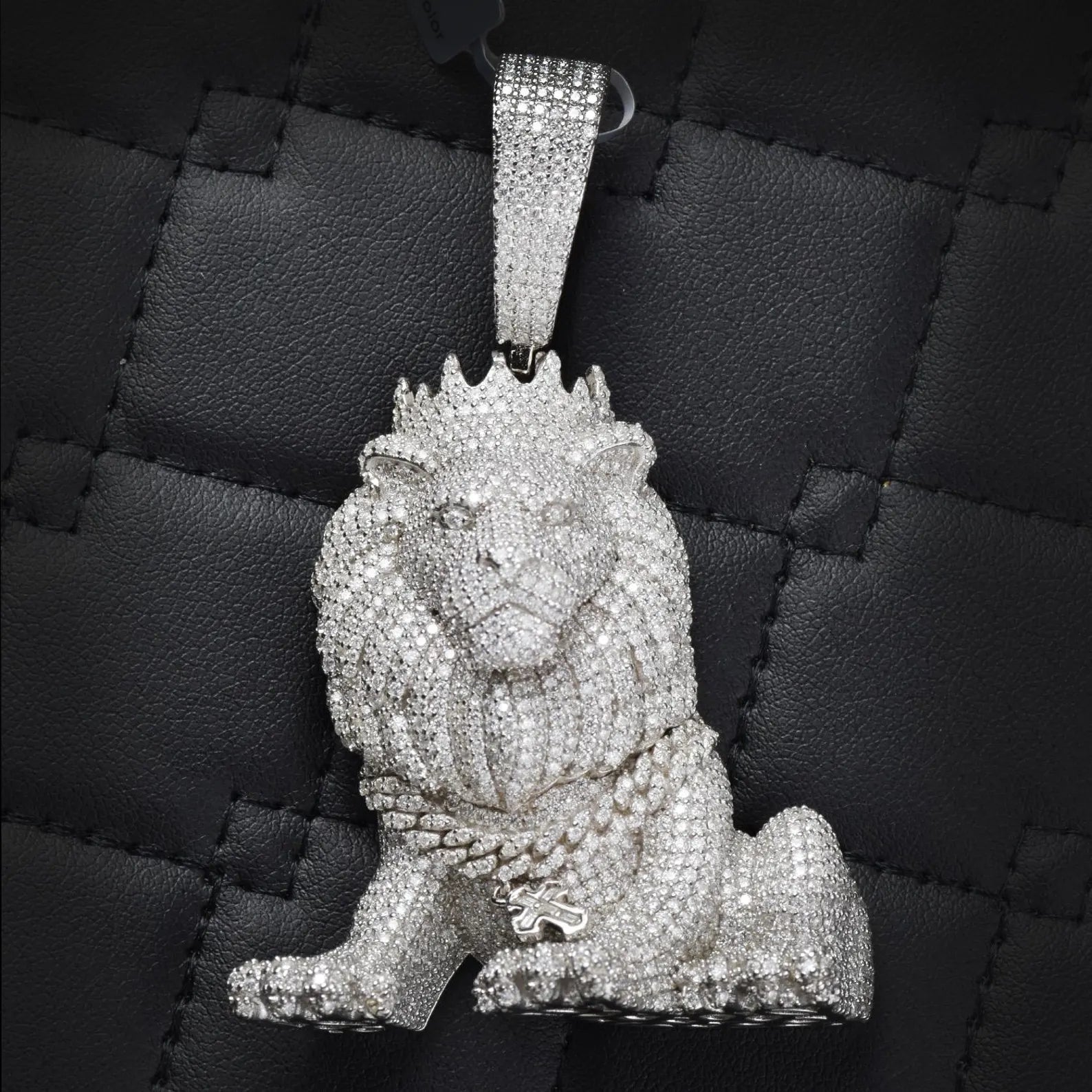 Iced Out Lion Pendant VVS1 Moissanite [13.41 CTW] 925 Sterling Silver