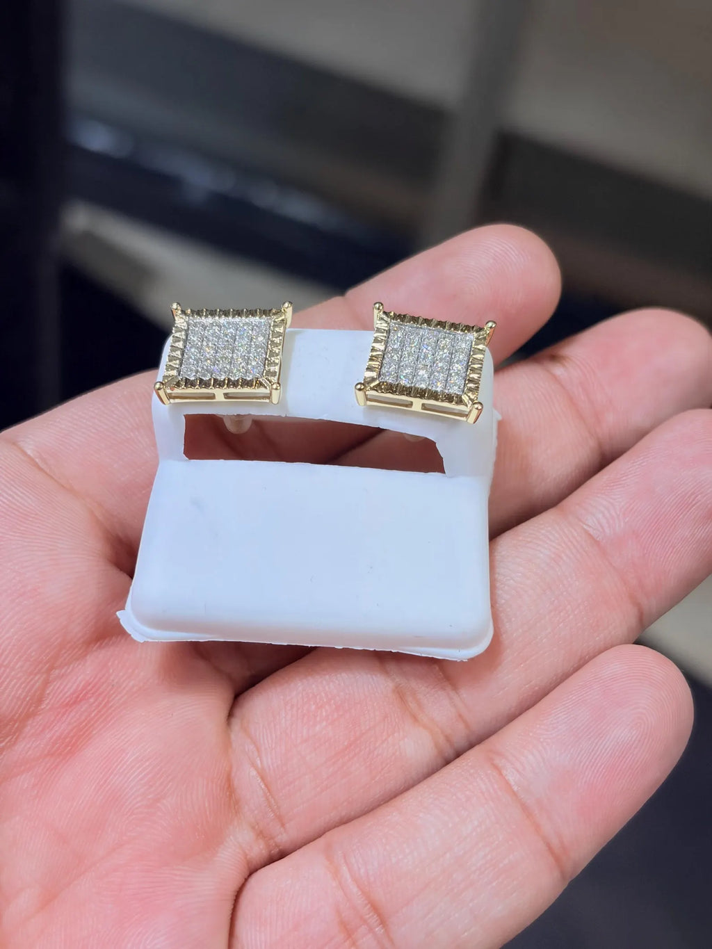 10K Gold Diamond 1.00 CTW Square Shaped Earring