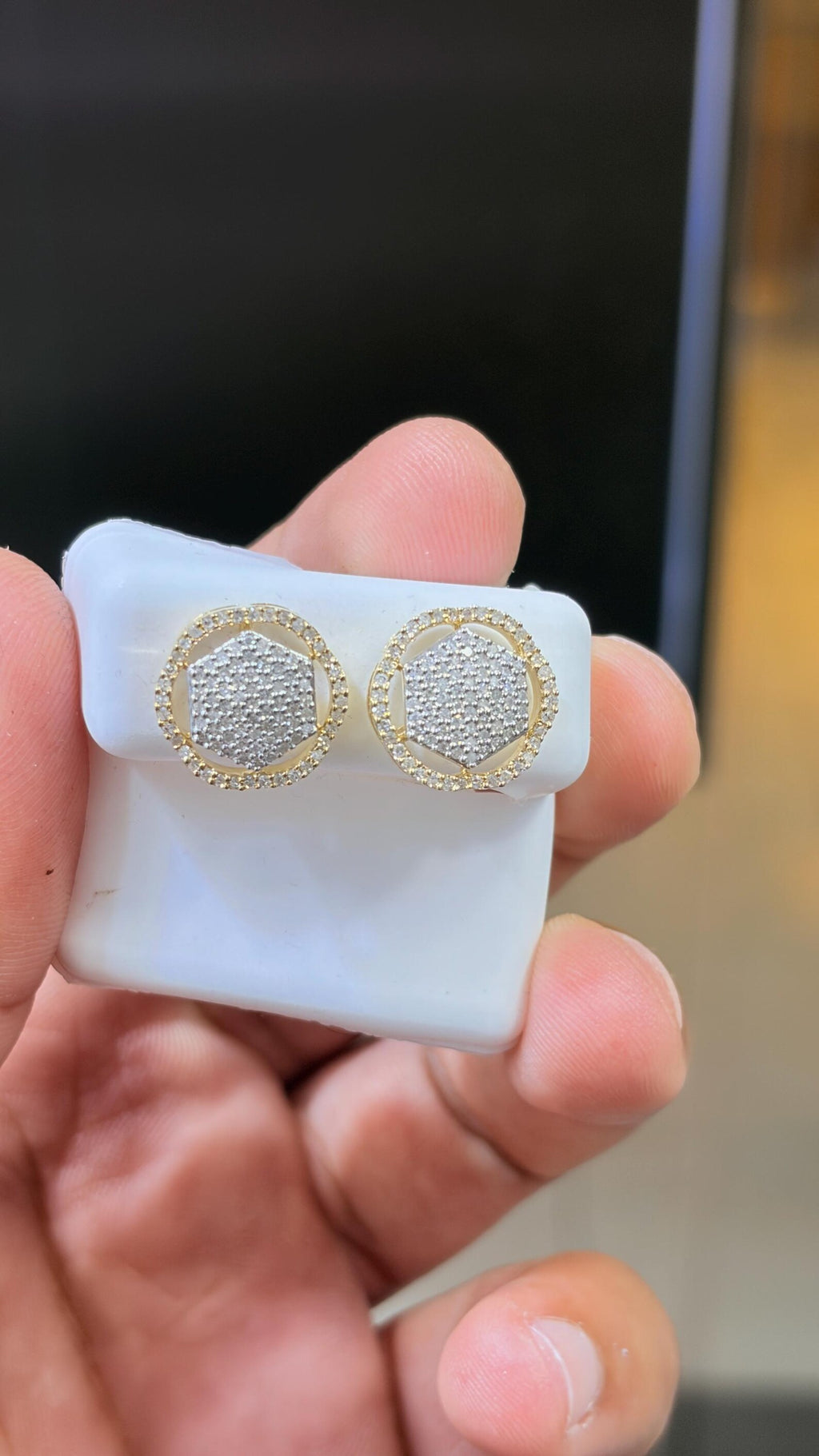 10K Gold Two Tone Diamond 0.75 CTW Earring