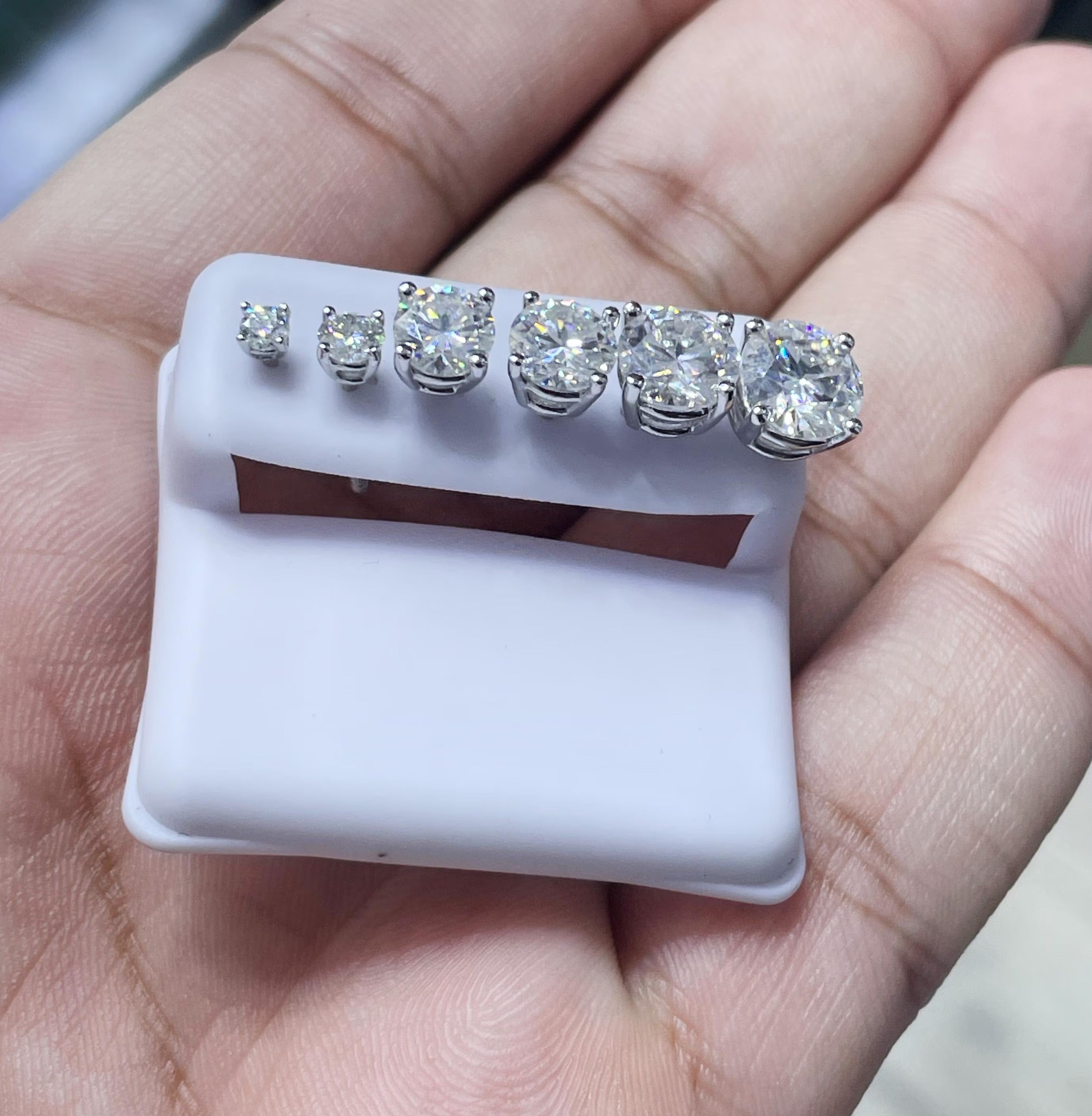 Round Solitaire Moissanite Stud Earrings 925 Sterling Silver