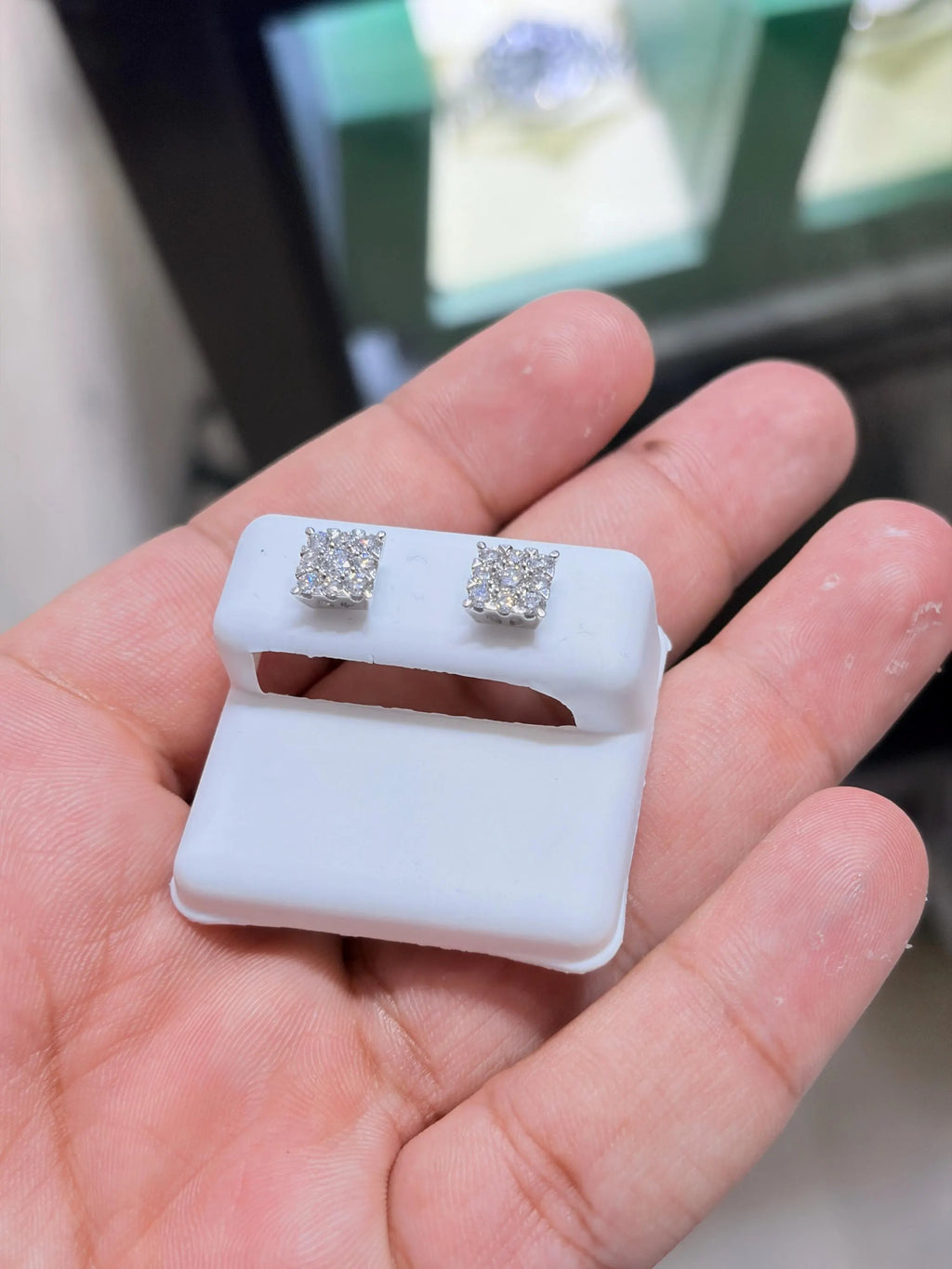 0.93 CTW Lab Grown Diamond Earring