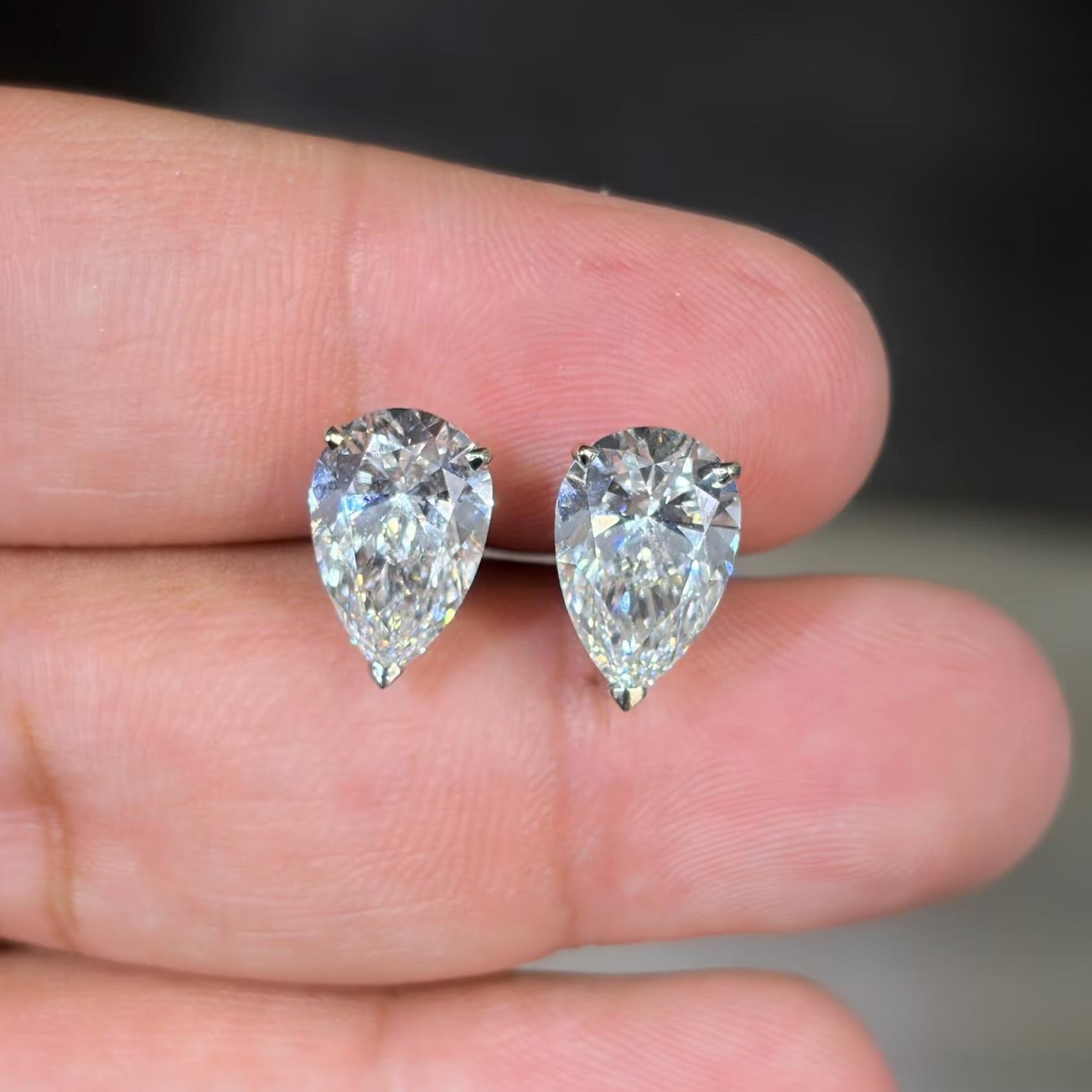 14K Gold IGI Certified Lab Grown Pear Cut Earrings