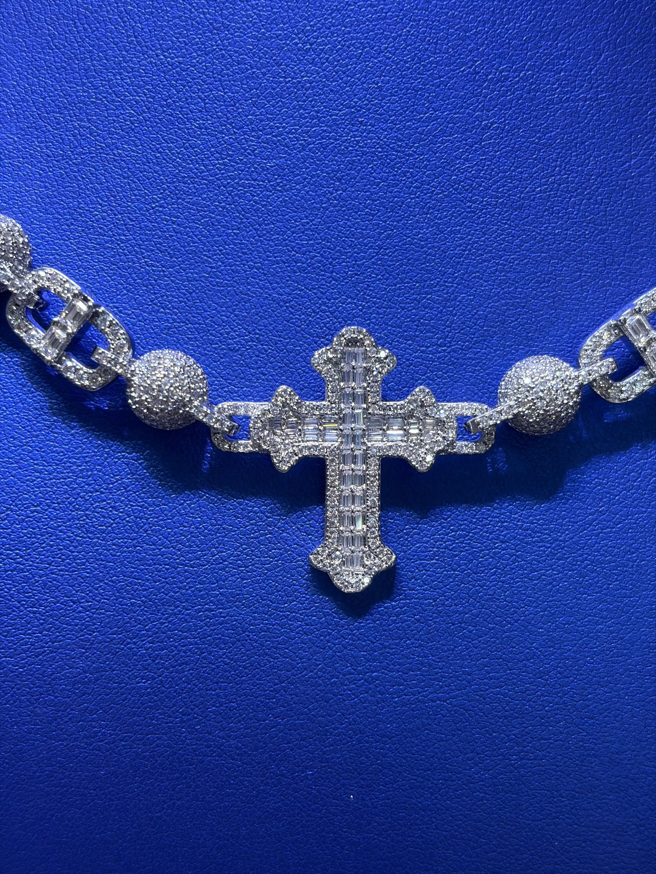 Cross Link Moissanite Chain 30mm VVS 27.88 CTW D Color