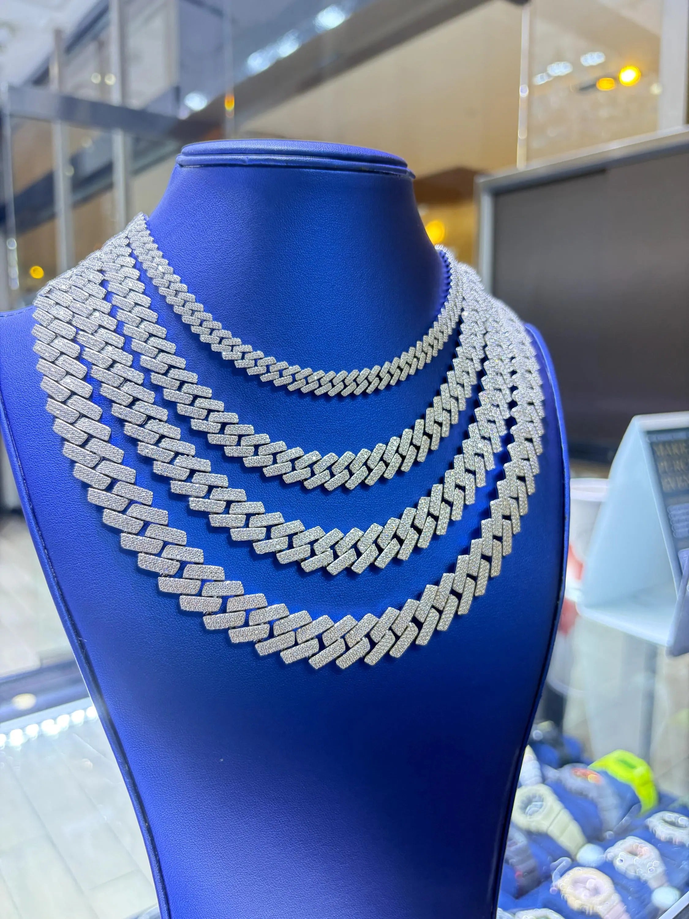 Infinity Link Moissanite Chain VVS D Color