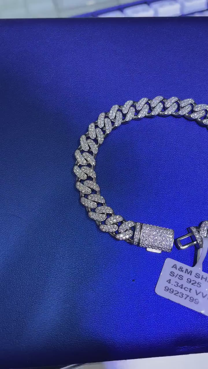 Round Cuban Link Bracelet [4.34 CTW] Moissanites in 925 Sterling Silver