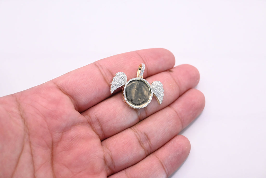 10K Gold Diamond Custom Memory Pendant 1.00CT
