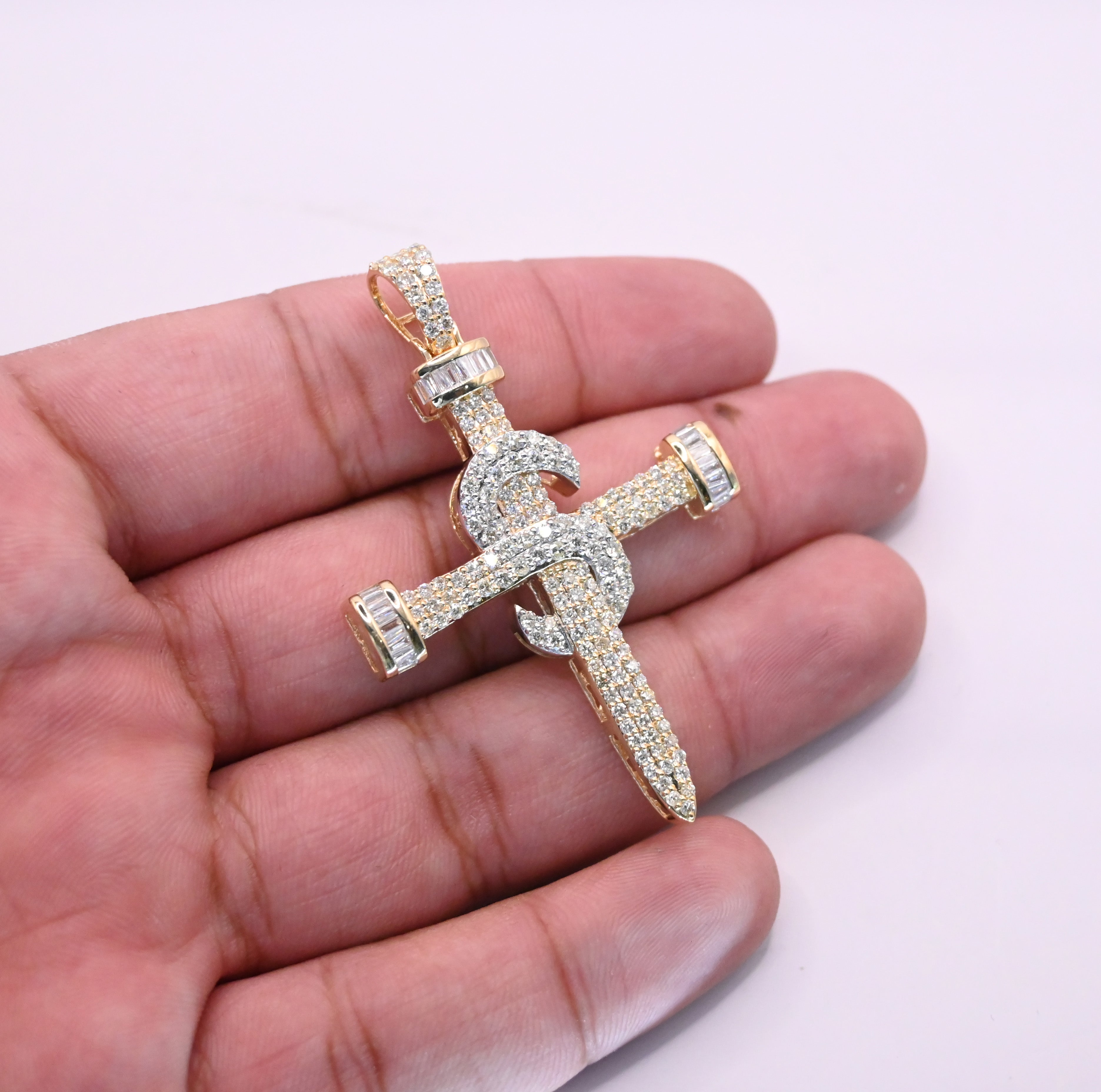 10K Gold Diamond Pendant 3.00CT