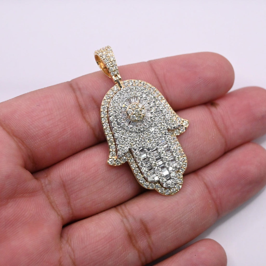 10K Gold Diamond Hamsa Pendant 4.00CT
