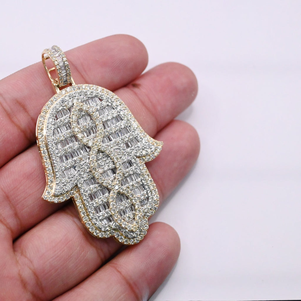 10K Gold Diamond Hamsa Pendant 9.40CT