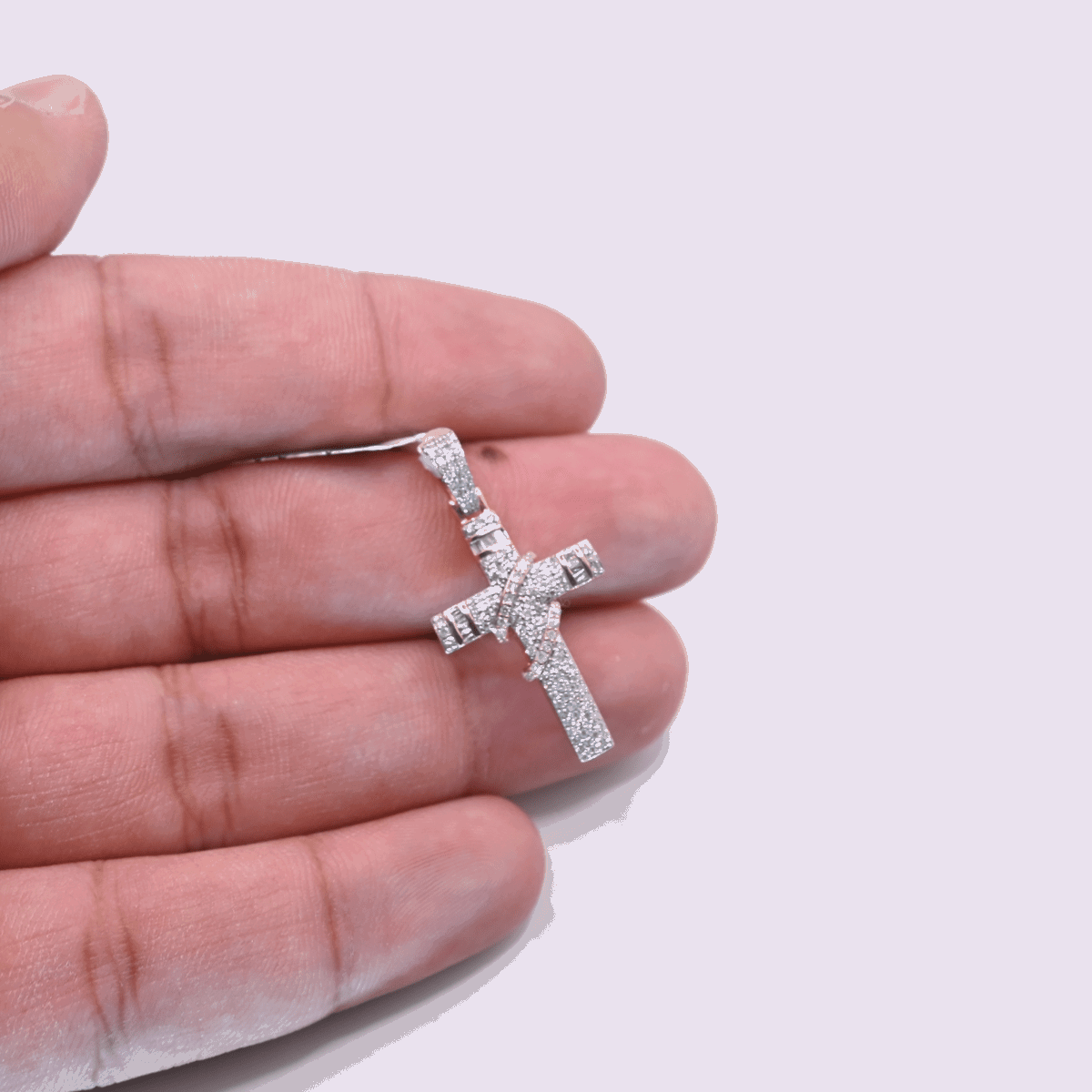 10K Gold Diamond Cross Pendant 0.55CT