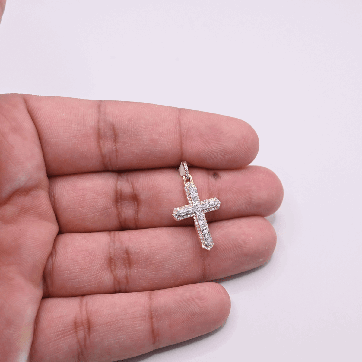 10K Gold Diamond Cross Pendant 0.50CT