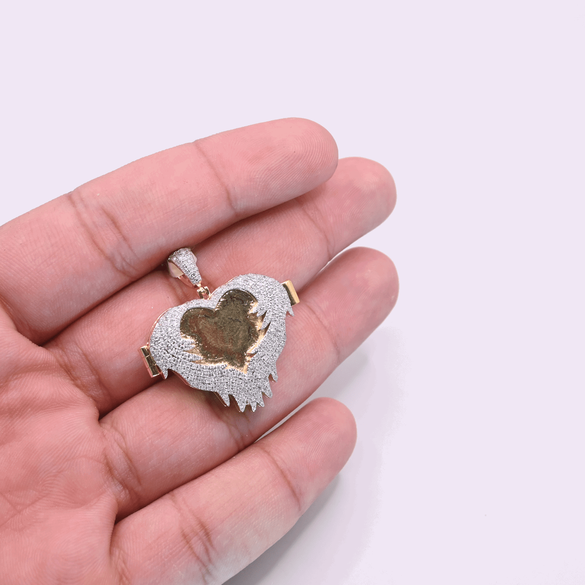 10K Gold Diamond Heart Custom Memory Pendant 1.06CT